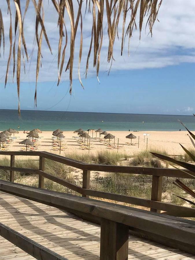 Sun Place Guest House Lagos Esterno foto